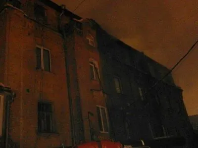 В Киеве на ул.Саксаганского горел 4-этажный дом