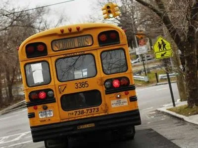 Шкільний автобус у Теннессі потрапив у ДТП, 20 дітей травмовано