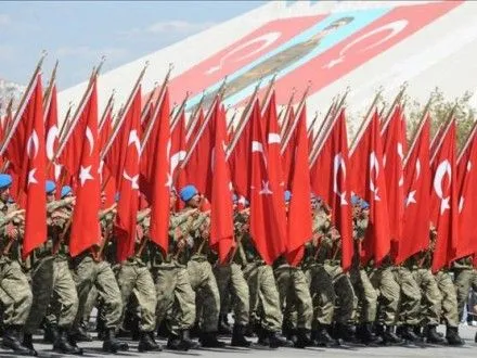 Турецкие военные в НАТО попросили об убежище в других странах