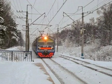 "Укрзализныця" назначила 4 дополнительных поезда на новогодние праздники