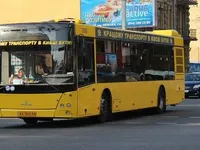 Завтра у Києві буде змінено маршрути автобусів № 61 та № 98