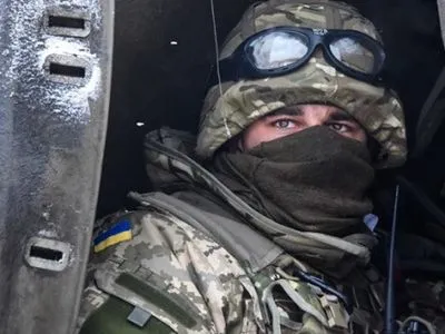 За минувшие сутки на Донбассе один военный получил ранения, погибших - нет