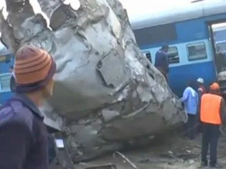 Десятки человек погибли в железнодорожной катастрофе в Индии