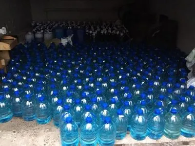 Полторы тонны фальсифицированного алкоголя изъяли в Черкасской области