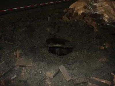 В результате возгорания канализационных люков в Тернополе два человека получили травмы