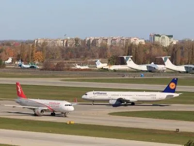 В аэропорту "Борисполь" сообщили об отмене нескольких рейсов из-за забастовки пилотов Lufthansa