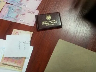 В Кременчуге СБУ задержала за взяточничество заместителя начальника таможенного поста