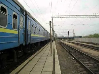 Скоростной ночной поезд будет курсировать между Киевом и Мариуполем