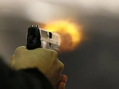 Пасажир одеської маршрутки погрожував водієві пістолетом