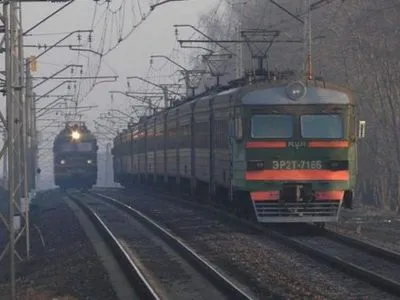 В Хмельницкой области поезд смертельно травмировал 48-летнего мужчину