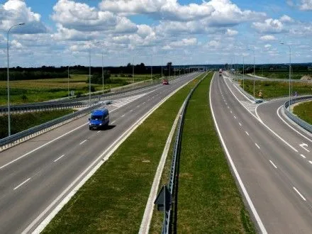 До 2020 року Україна та Угорщина побудують автостраду до спільного кордону