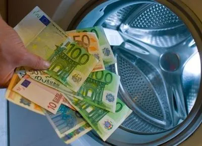 Схему отмывания денег разоблачили в Киеве