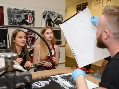 Киевская галерея ищет молодых художников