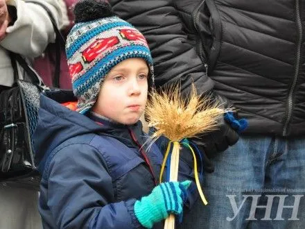 Траурное шествие прошло по Ужгороду в День памяти жертв голодоморов