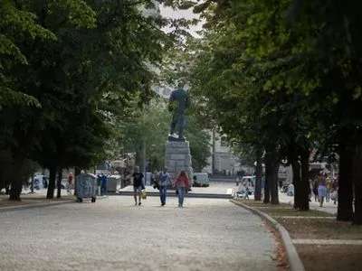 В Одесі чоловік постане перед судом за стрілянину в парку та погрози вбивством