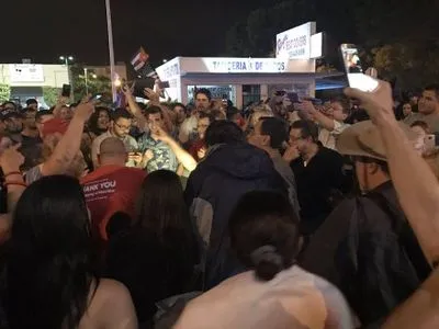 В Майами вышли на улицы для празднования смерти Ф.Кастро