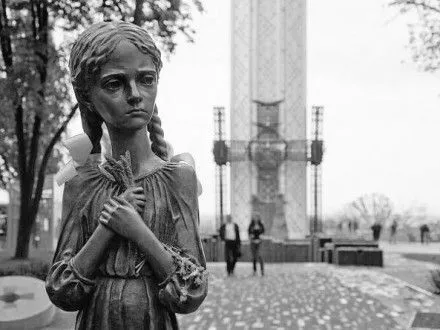 Пам'ять жертв Голодомору вшанують в Україні та у 36 країнах світу - МЗС