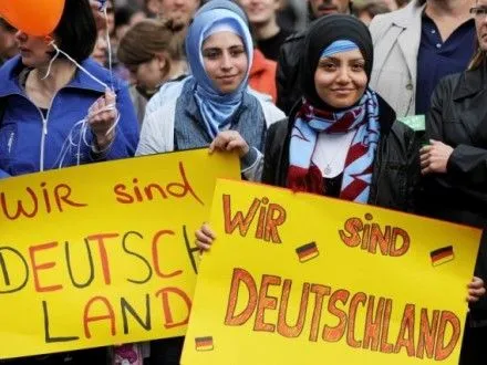 А.Меркель розраховує, що 100 тис. мігрантів покинуть ФРН до кінця року