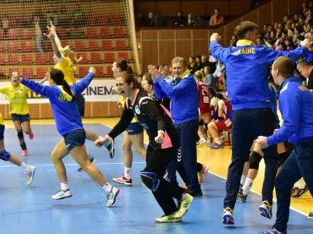 Женская сборная Украины по гандболу победила во втором матче отбора на ЧМ-2017