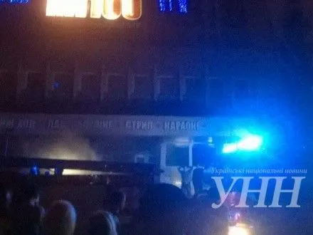 Відео початку пожежі у нічному закладі Львова з'явилося в мережі