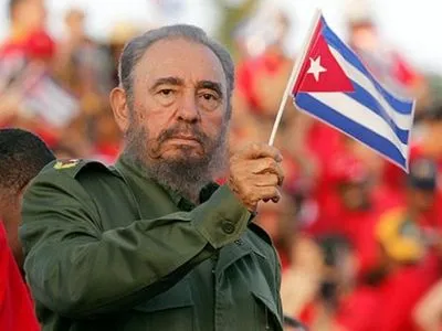 Сестра Ф.Кастро не собирается приезжать на похороны брата