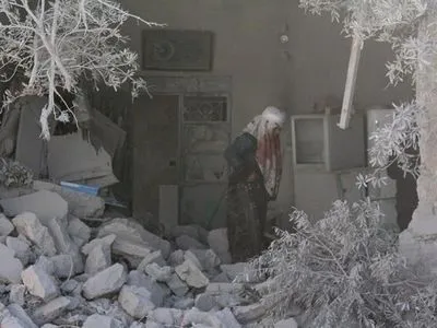 В результате применения "бункерных бомб" ВКС России на западе Алеппо погибли 17 человек