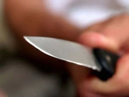 На Донеччині батько поранив ножем дев'ятирічного сина