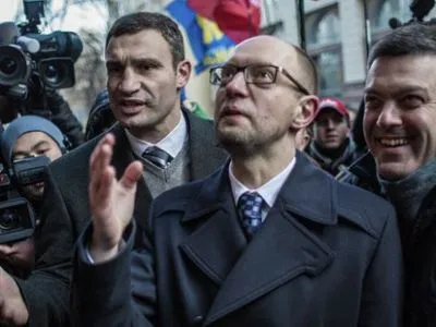 Лидеры Майдана должны выступить в суде - В.Янукович