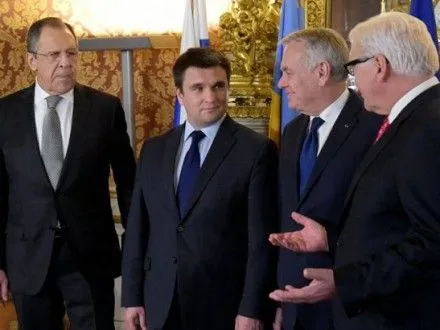 Дипломат выразил сомнение, что сегодня в Минске согласуют "дорожную карту"