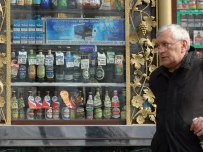 Апелляционный суд отменил запрет продажи алкоголя в столичных МАФах