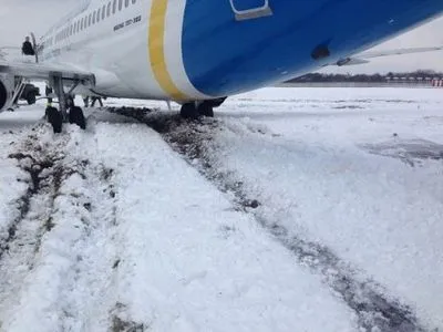 Непогода не повлияла на работу аэропорта "Киев"