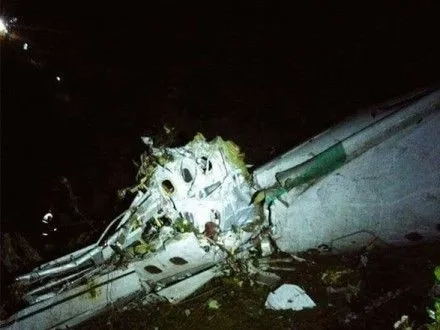 Первые фото разбитого самолета с бразильскими футболистами в Колумбии появились в сети