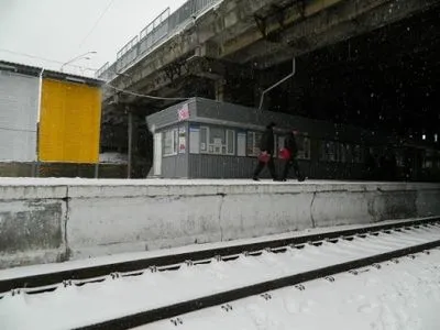 Женщина прыгнула под поезд на станции "Святошино" в Киеве