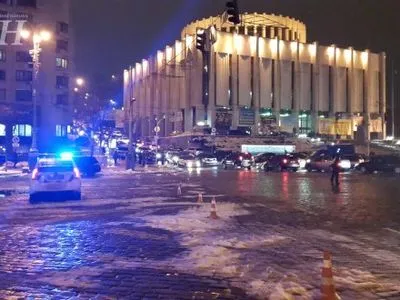На Європейській площі у Києві розширили зону перекриття руху