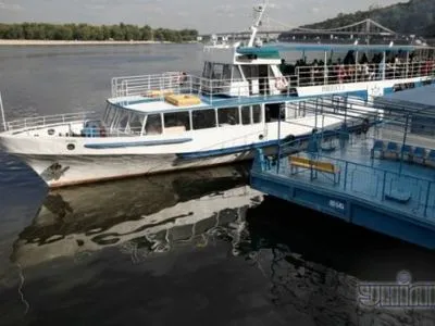 Три річкові трамваї міського та приміського сполучення з'являться у Дніпрі