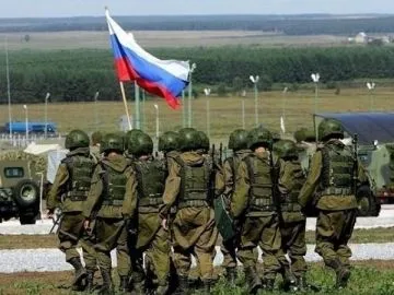 Россия до конца недели проведет ротацию военных в аннексированном Крыму - ГПСУ
