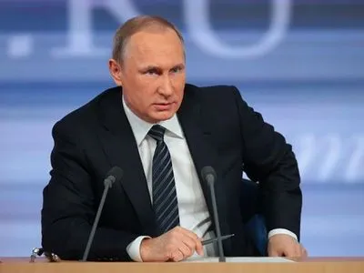 В.Путін: уроки "холодної війни" були марними