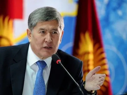 prezident-kirgizstanu-prokomentuvav-rozmovu-prankeriv-z-p-poroshenkom-vid-yogo-imeni