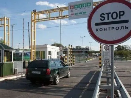На границе с Польшей в очередях застряли более 1290 тыс. автомобилей