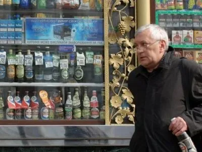 Столична влада не змінить своєї позиції стосовно продажу алкоголю в МАФах - В.Кличко