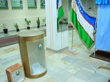 Виборчі дільниці закрилися в Узбекистані