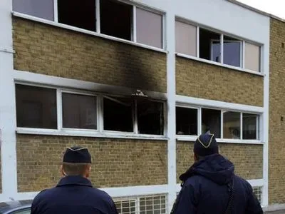 Мужчину арестовали в Швеции по подозрению в терроризме после поджога мечети
