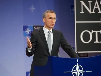 Генсек НАТО назвал ситуацию с безопасностью на Донбассе "чрезвычайно серьезной"