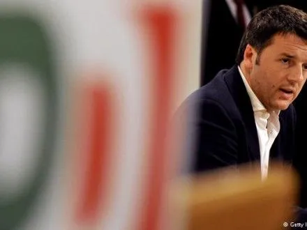 Прем'єр-міністр Італії йде у відставку після референдуму