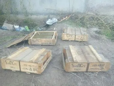 Более 10 тыс. патронов обнаружили в лесополосе в Донецкой области