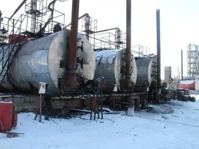 Незаконно виготовлене пальне продавали на Дніпропетровщині і Запоріжжі
