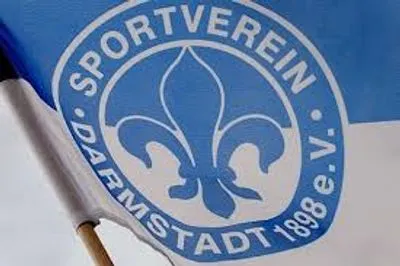 Німецький футбольний клуб "Дармштадт" звільнив головного тренера
