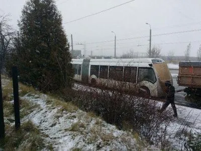 В Ровно на новый маршрут вышел гибридный троллейбус