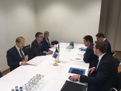 П.Климкин провел встречу с главой МИД Эстонии