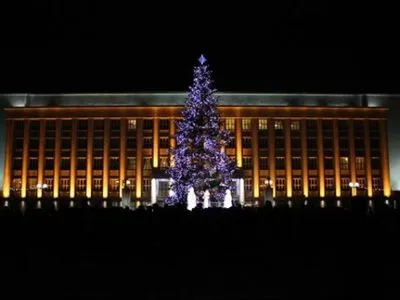 Три “головні” новорічні ялинки прикрасять в Ужгороді